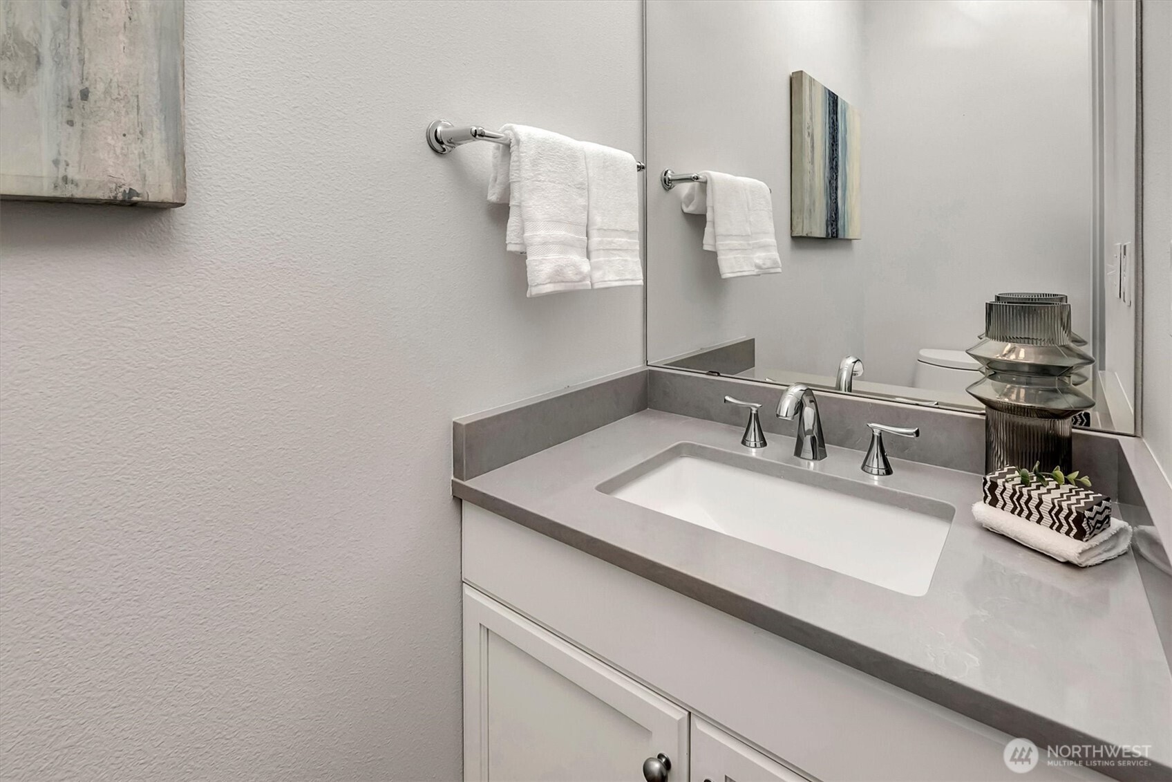 9080 162nd Place NE #2202, Redmond, WA 98052