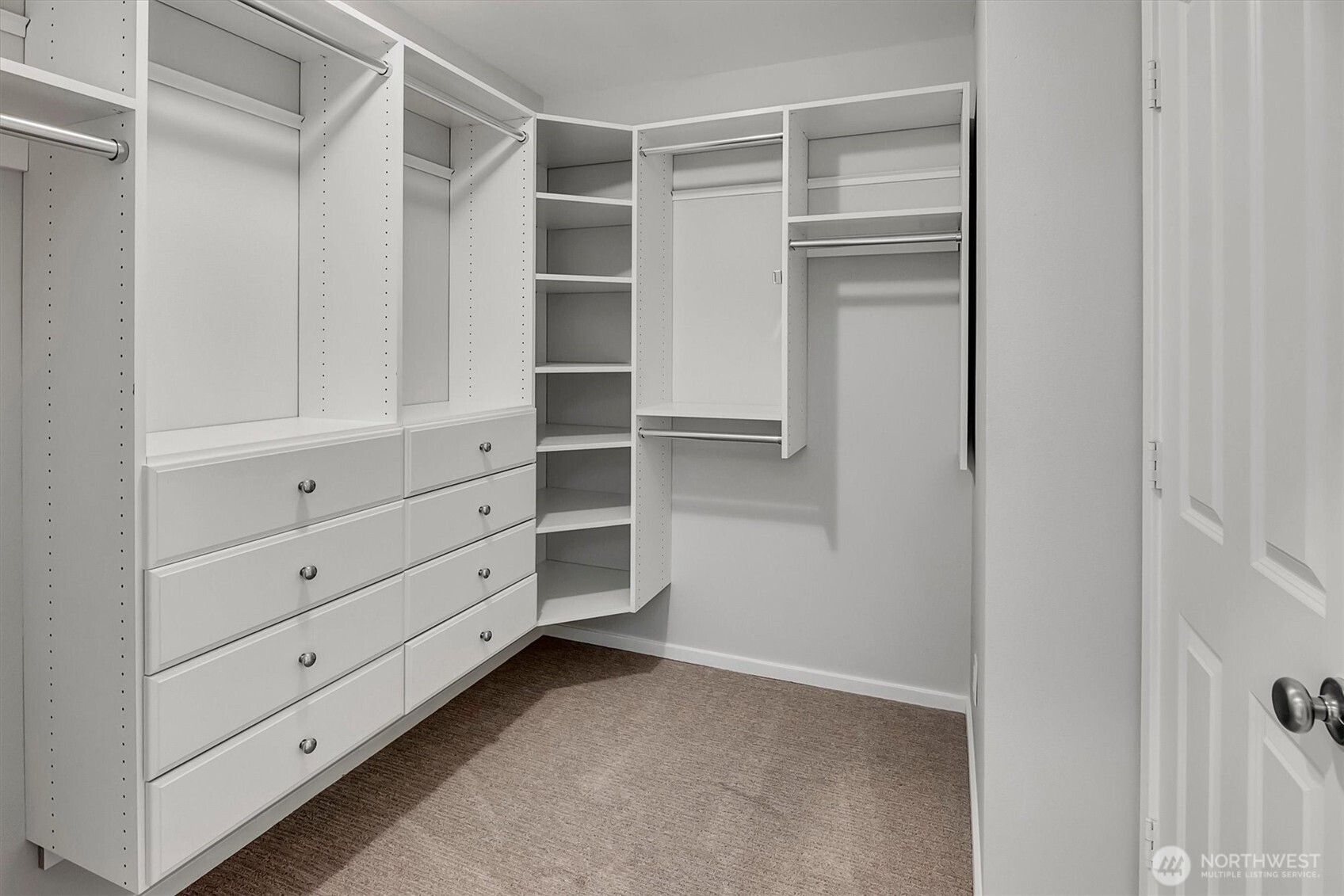 9080 162nd Place NE #2202, Redmond, WA 98052