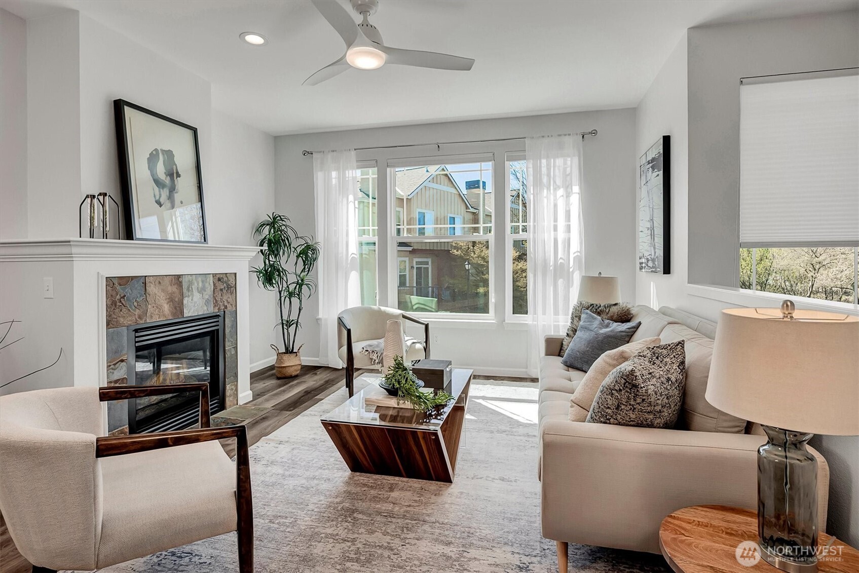 9080 162nd Place NE #2202, Redmond, WA 98052