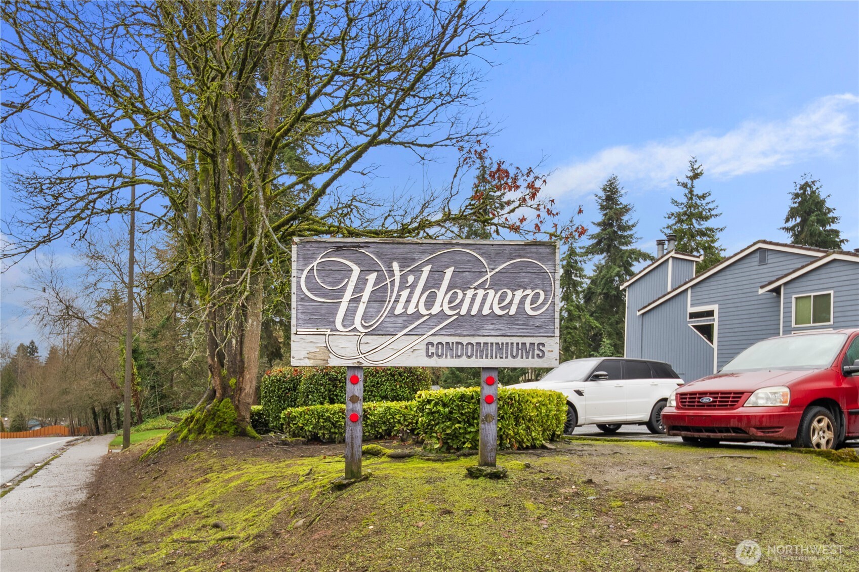 4118 212th Street SW #C103, Mountlake Terrace, WA 98043