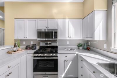 9067 161st Court NE #2704, Redmond, WA 98052 - Photo 7