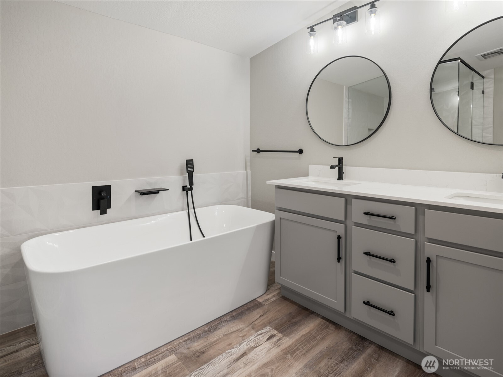 734 Lakeside Way SW, Mattawa, WA 99349