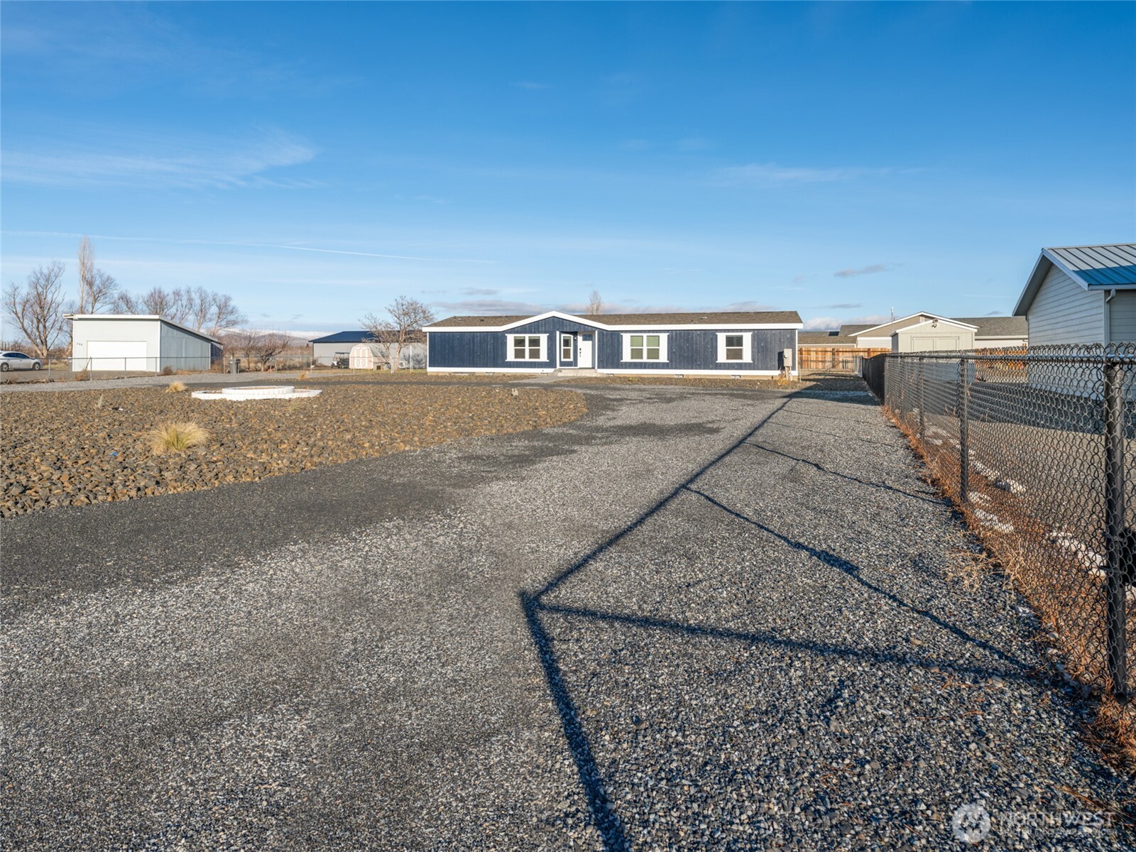 734 Lakeside Way SW, Mattawa, WA 99349
