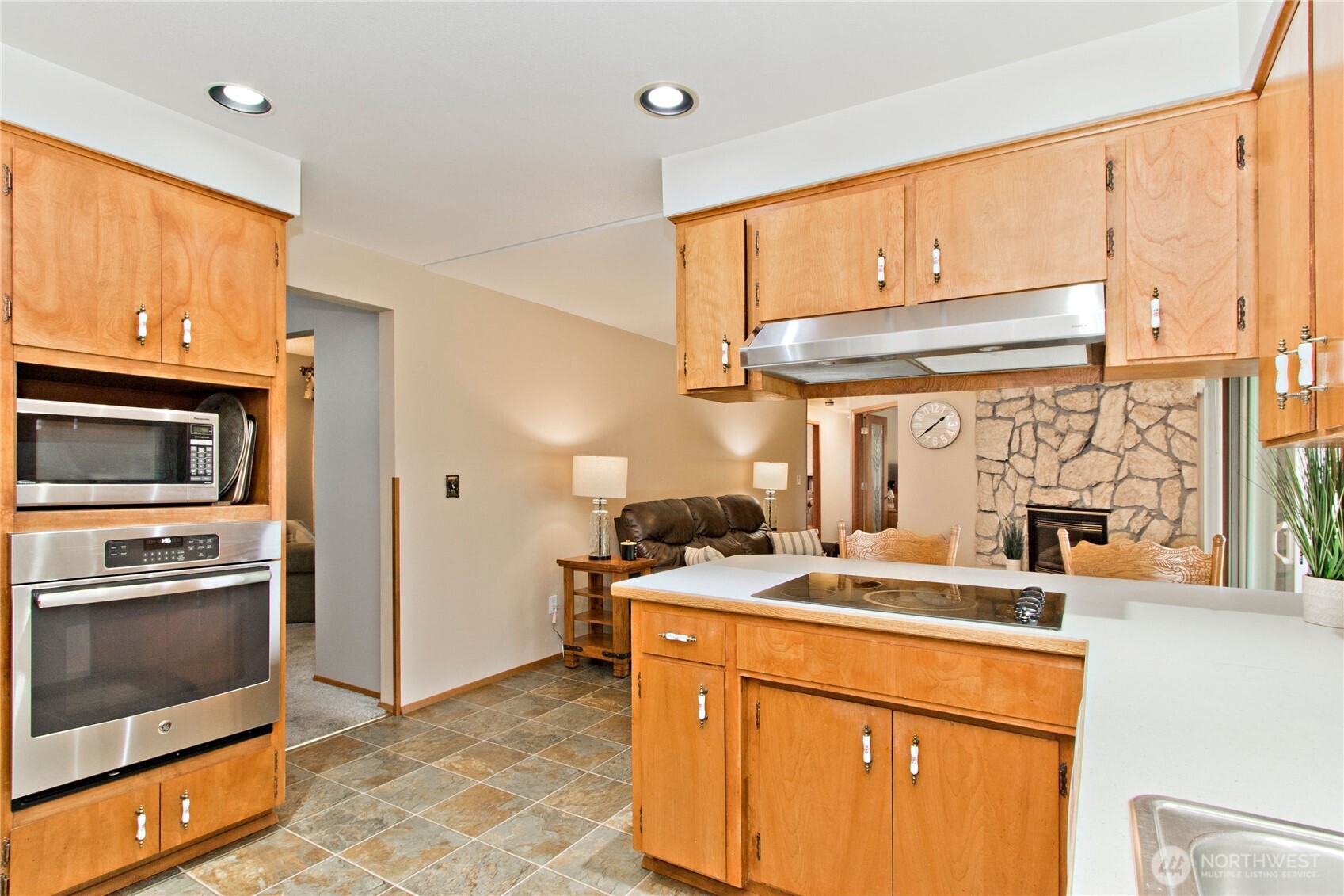 25040 180th Avenue SE, Kent, WA 98042