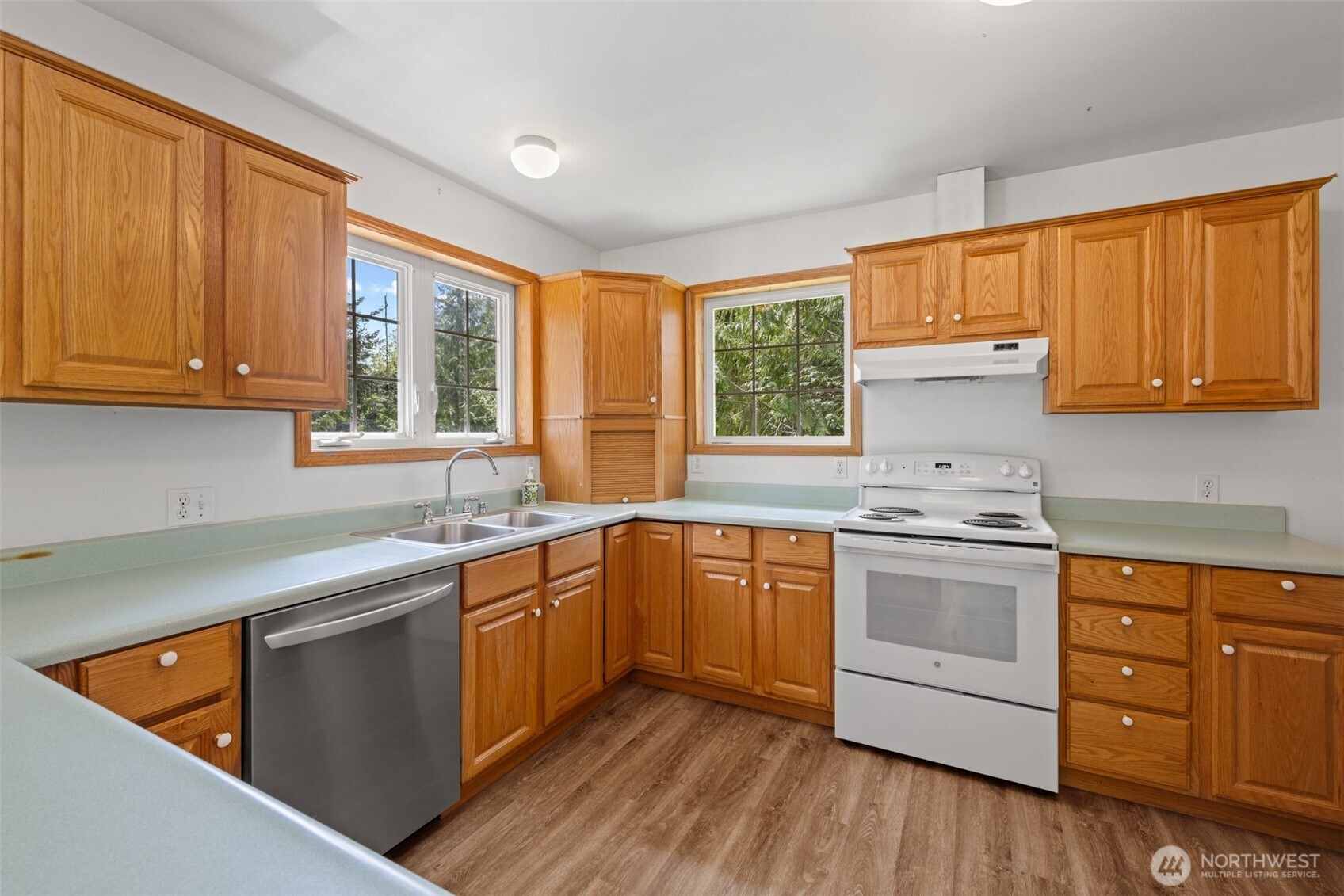102 New Haven Lane , Port Angeles, WA 98362