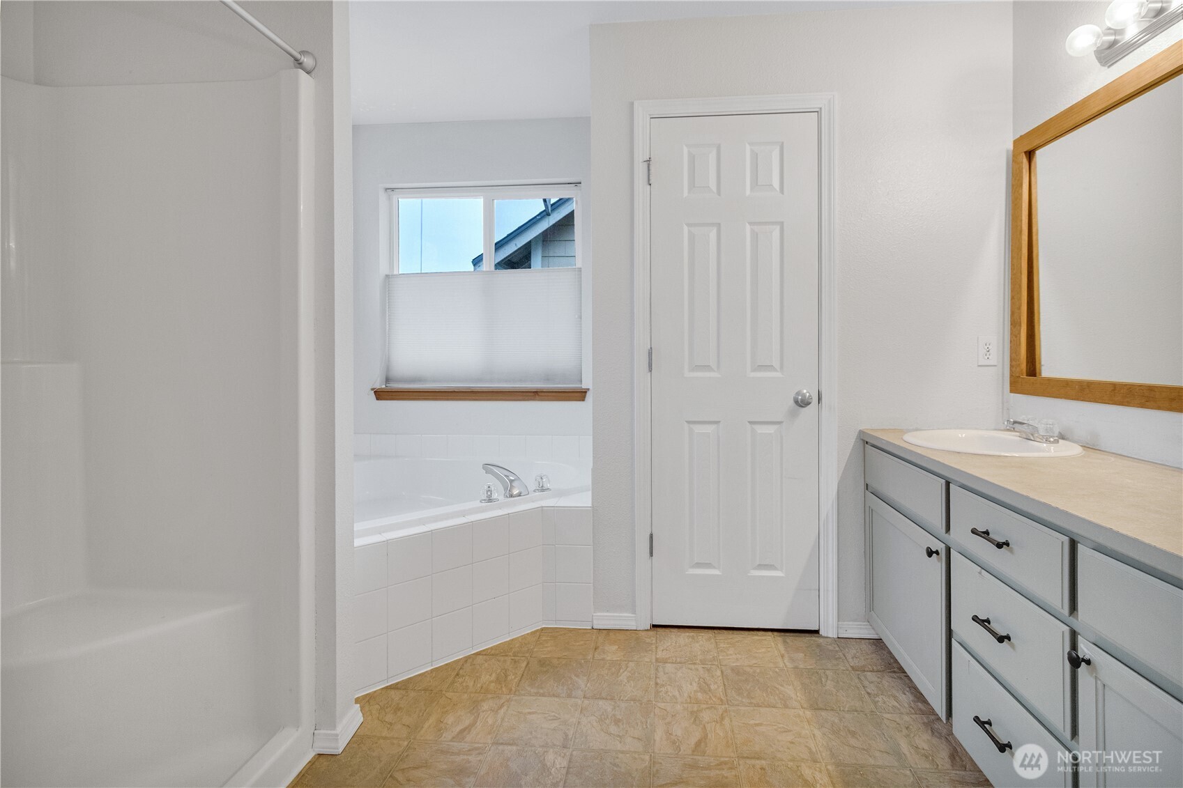 7027 Bailey Street SE, Lacey, WA 98513