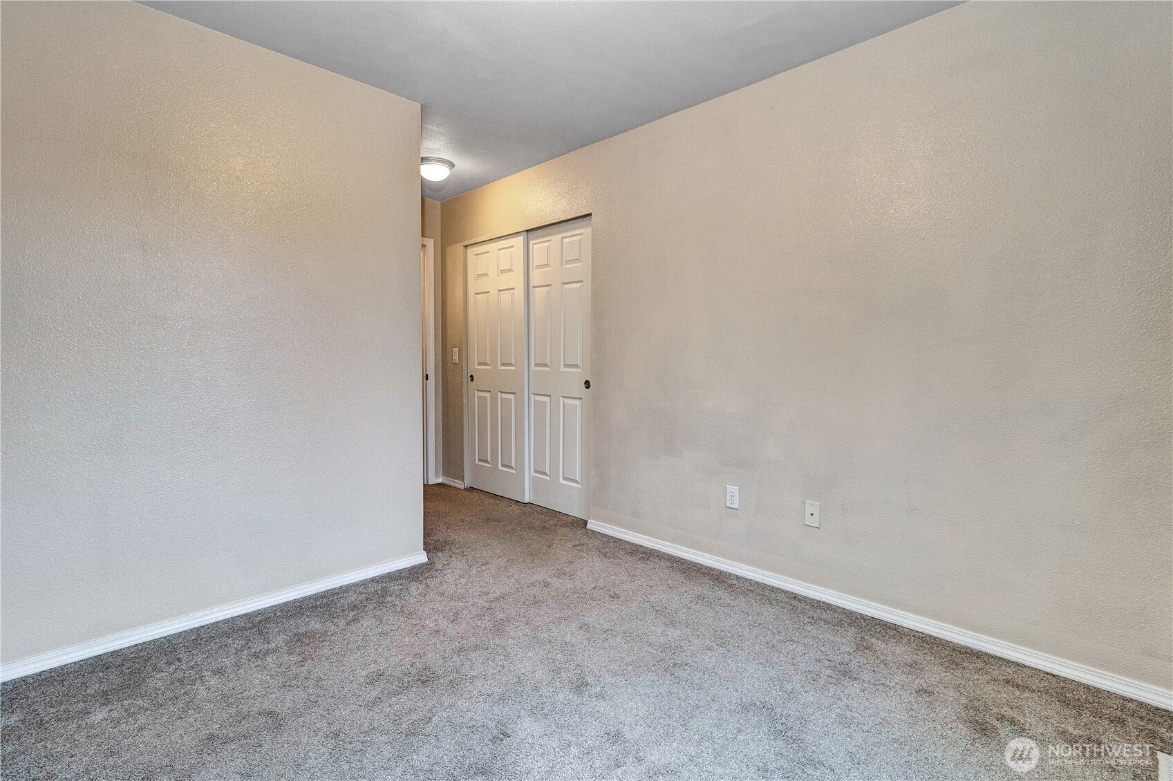 7027 Bailey Street SE, Lacey, WA 98513