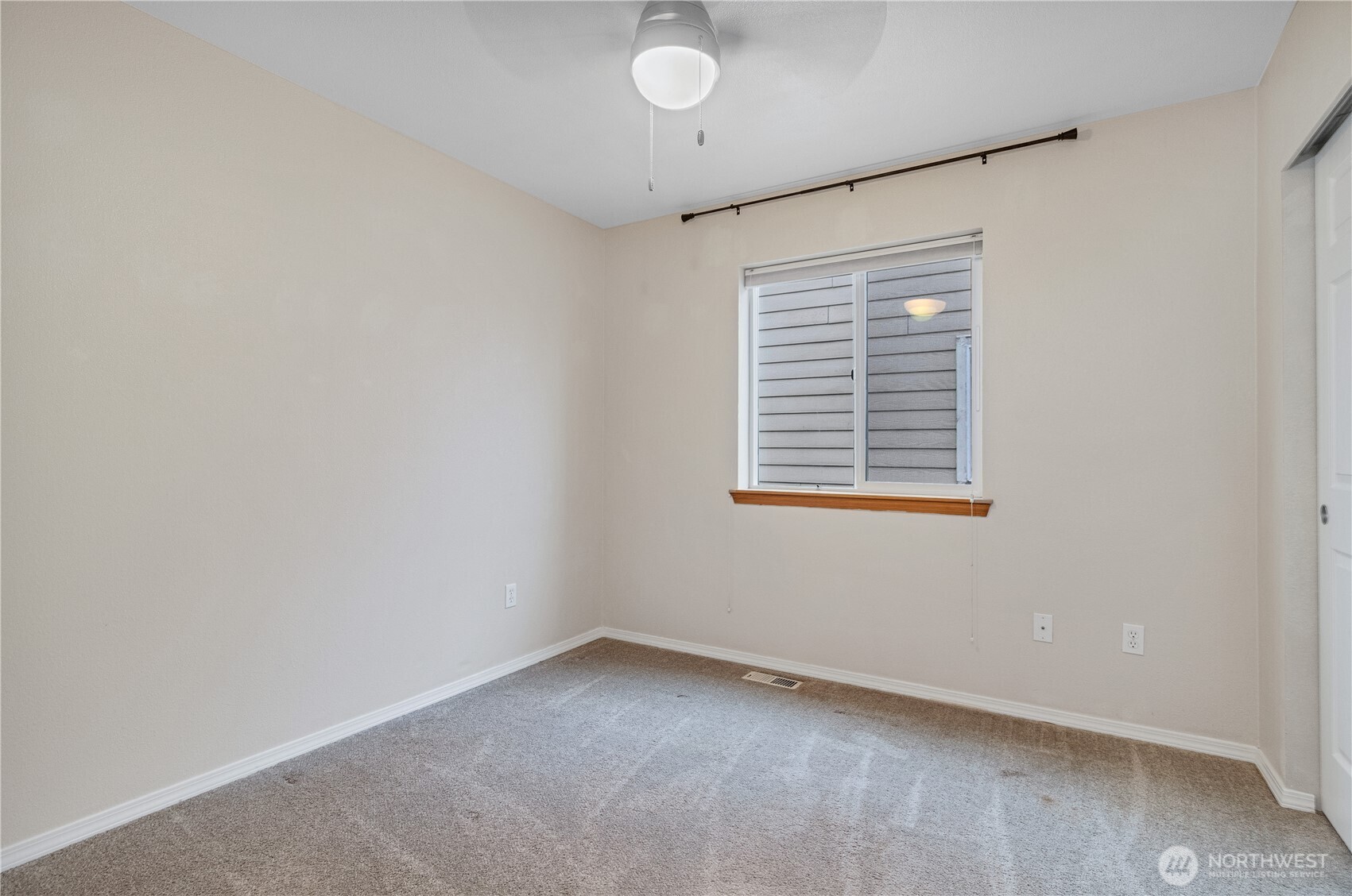 7027 Bailey Street SE, Lacey, WA 98513