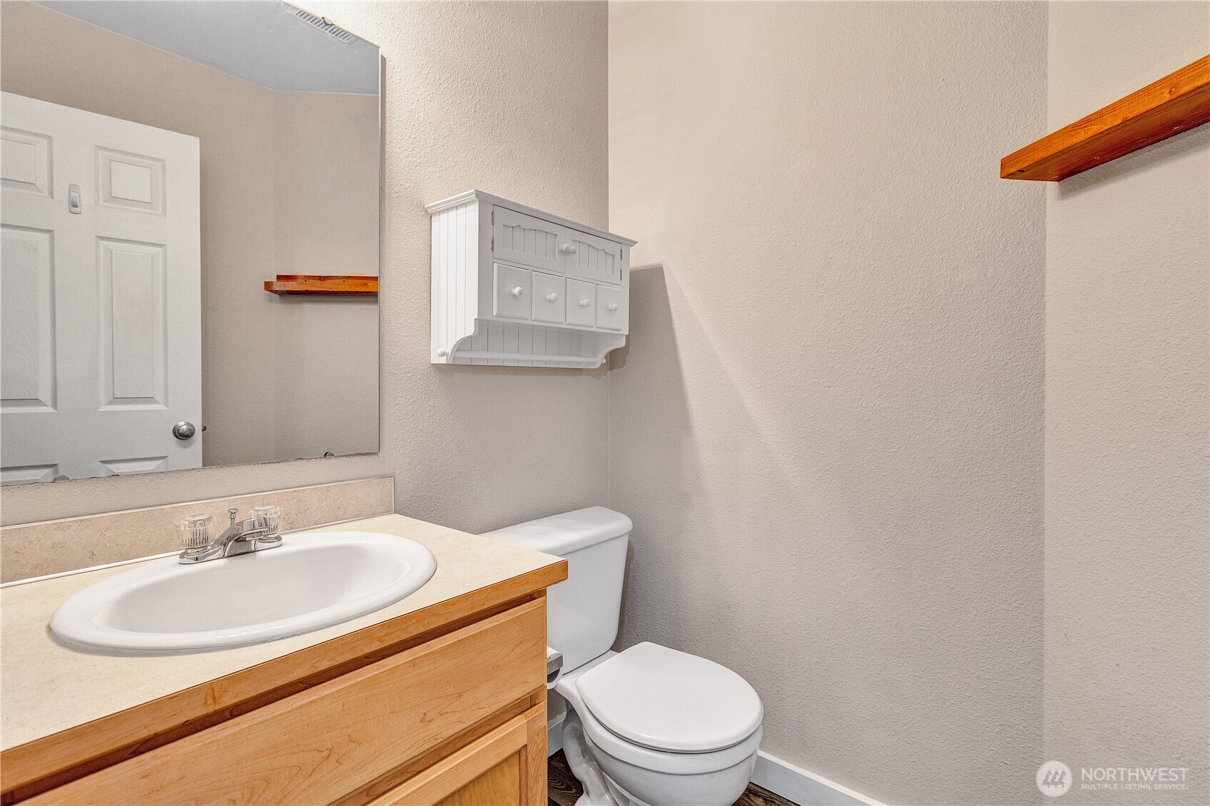 7027 Bailey Street SE, Lacey, WA 98513