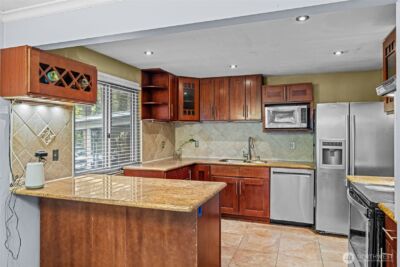 2051 S 223rd Street , Des Moines, WA 98198 - Photo 7
