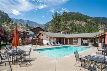 545 Junction Lane #D706, Leavenworth, WA 98826