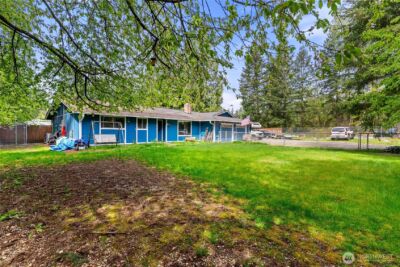 27404 93rd Ave Court E, Graham, WA 98338-8203 - Photo 2