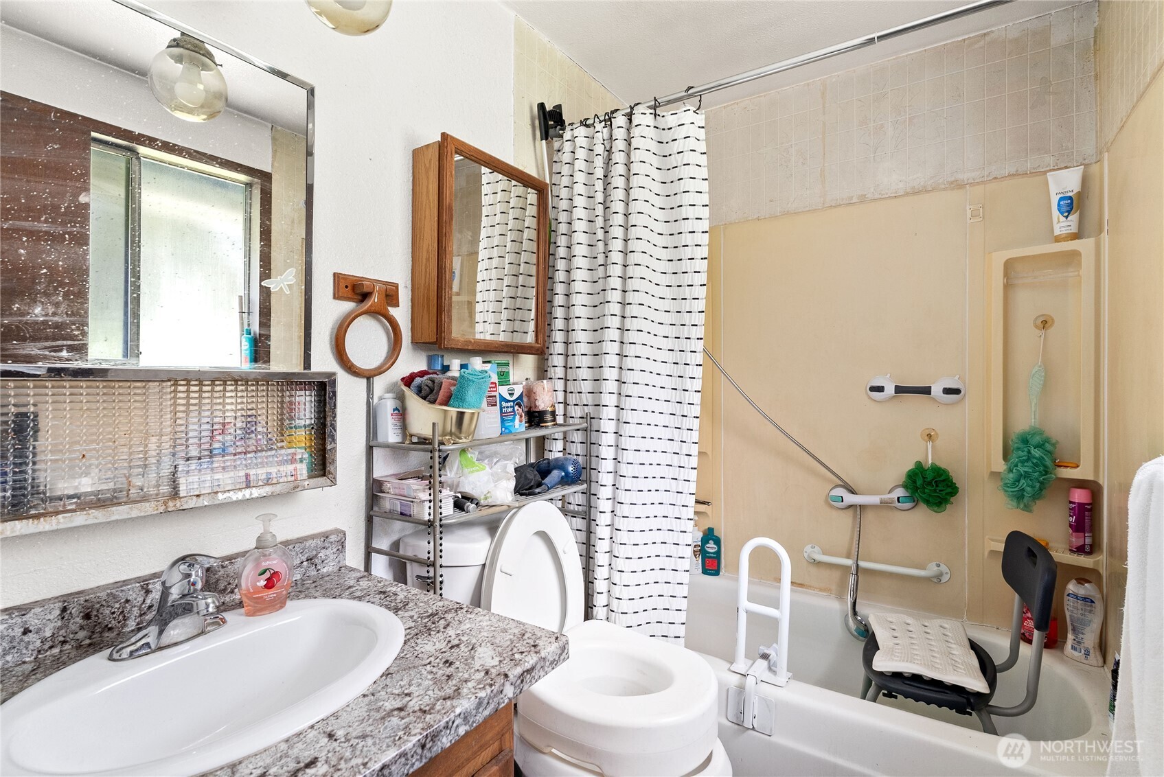 27404 93rd Ave Court E, Graham, WA 98338-8203