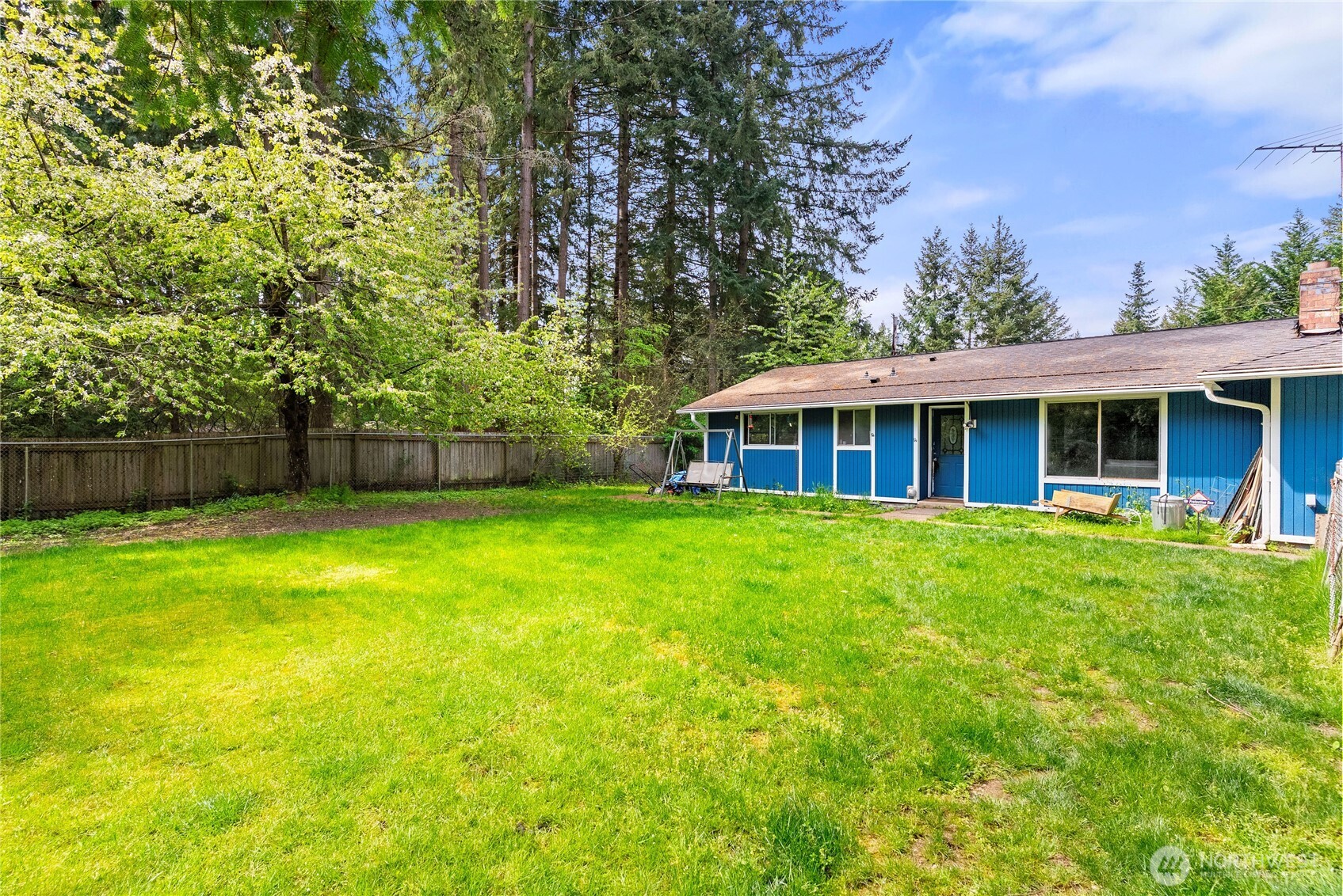 27404 93rd Ave Court E, Graham, WA 98338-8203