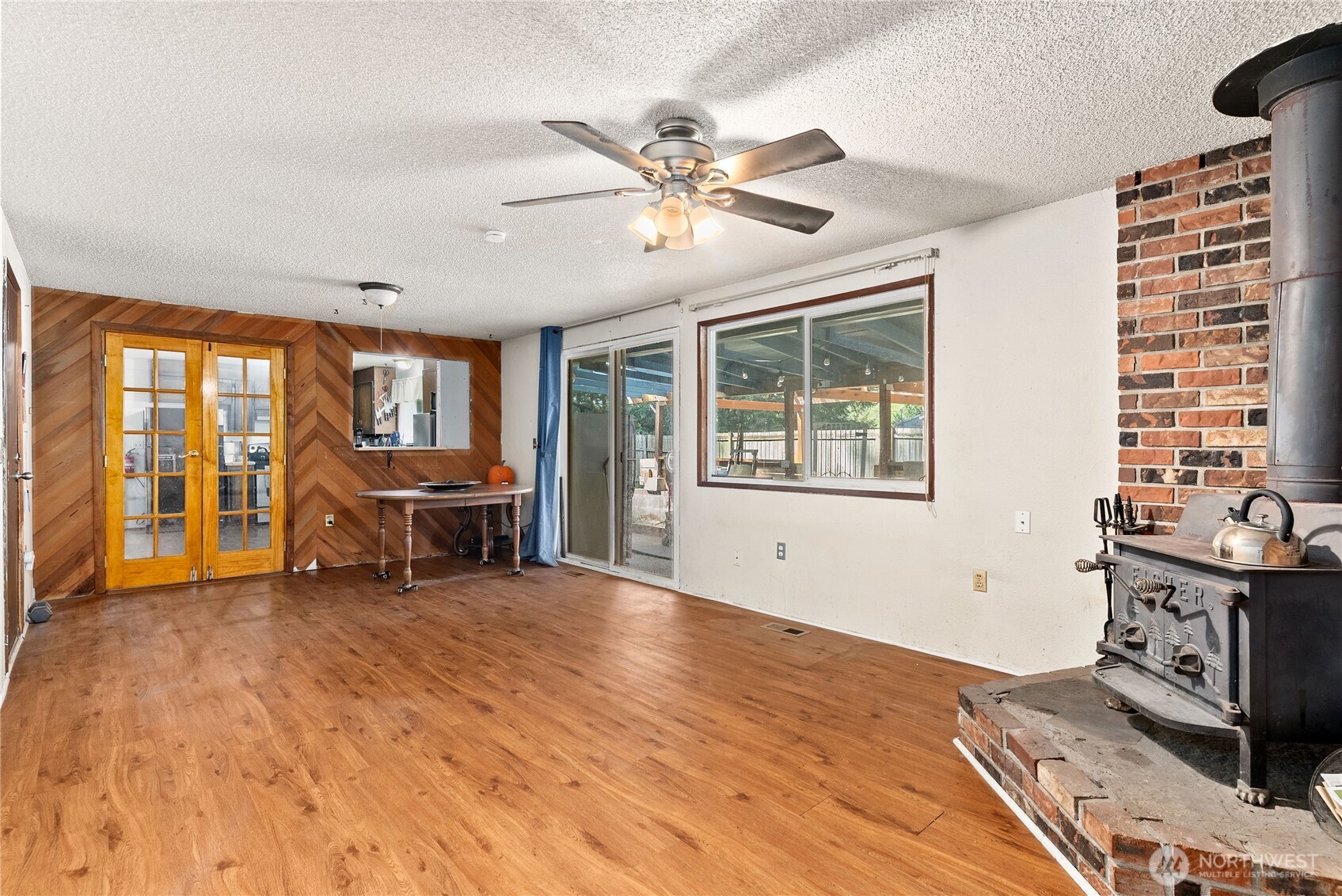 27404 93rd Ave Court E, Graham, WA 98338-8203