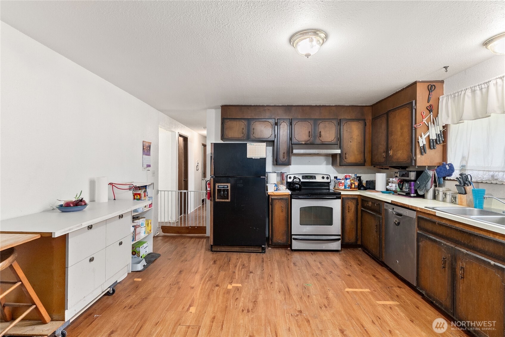 27404 93rd Ave Court E, Graham, WA 98338-8203