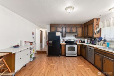 27404 93rd Ave Court E, Graham, WA 98338-8203 - Photo 9