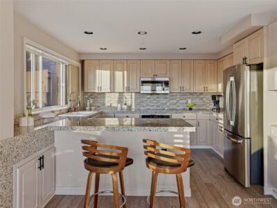 601 W Mercer Place #301, Seattle, WA 98119 - Photo 14