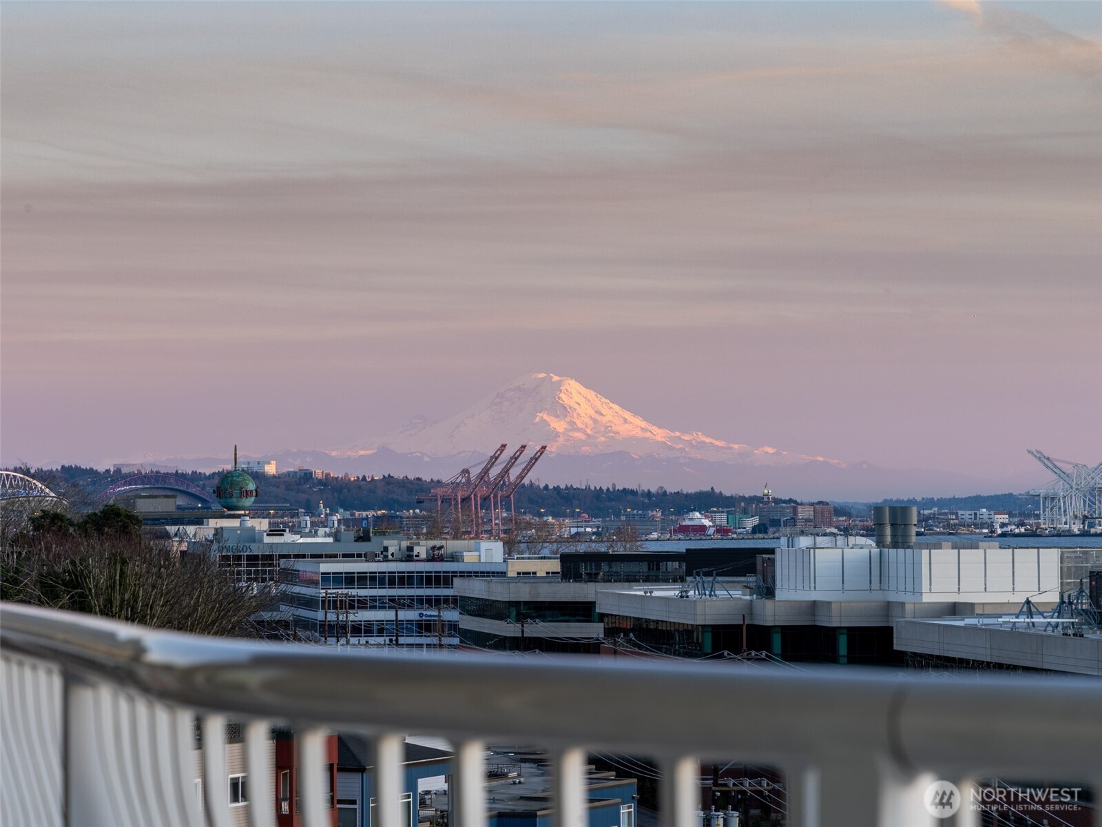 601 W Mercer Place #301, Seattle, WA 98119