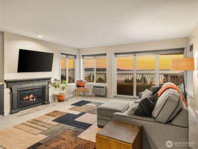601 W Mercer Place #301, Seattle, WA 98119 - Photo 8