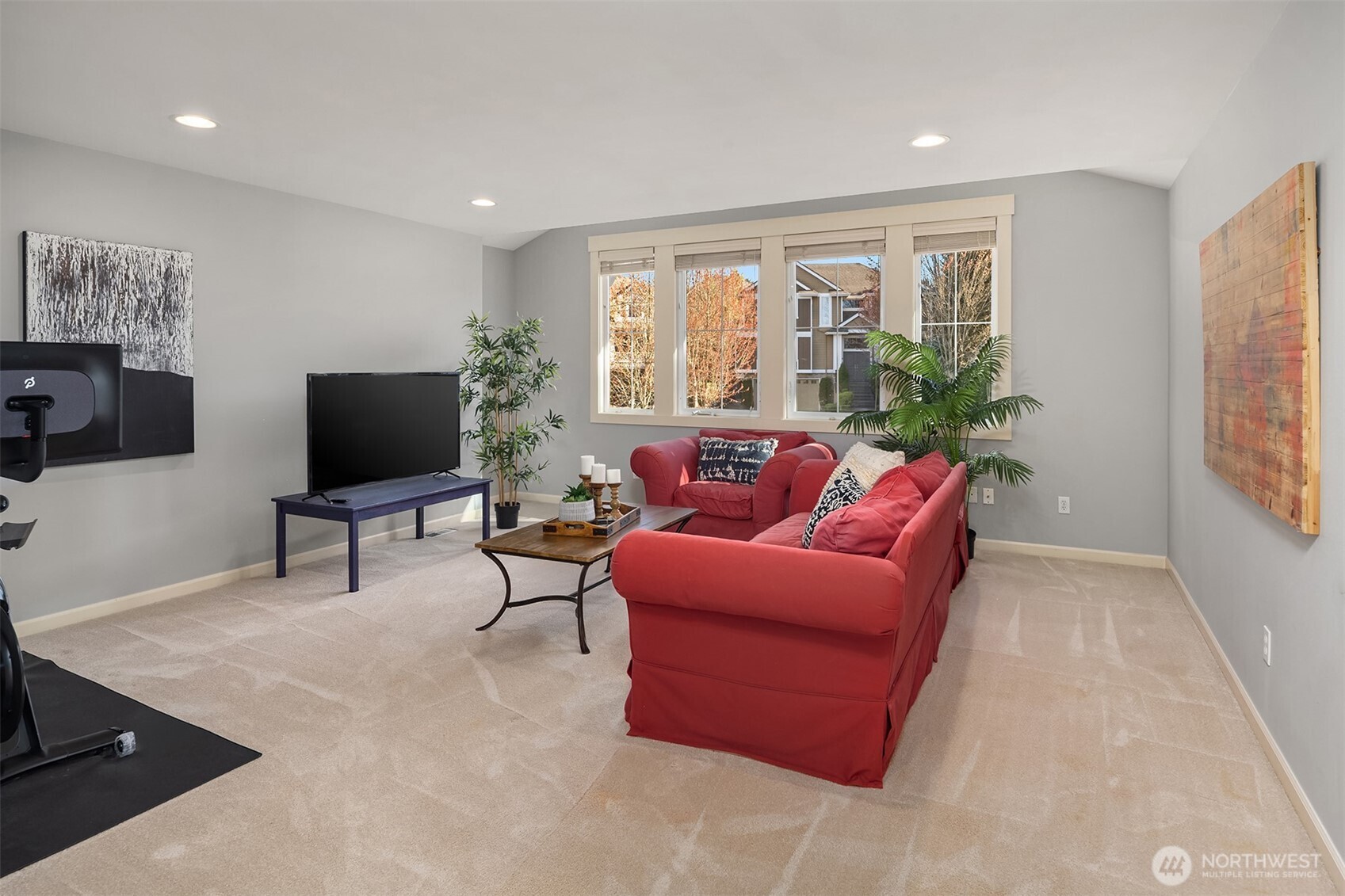 15732 NE 119th Court , Redmond, WA 98052-2252