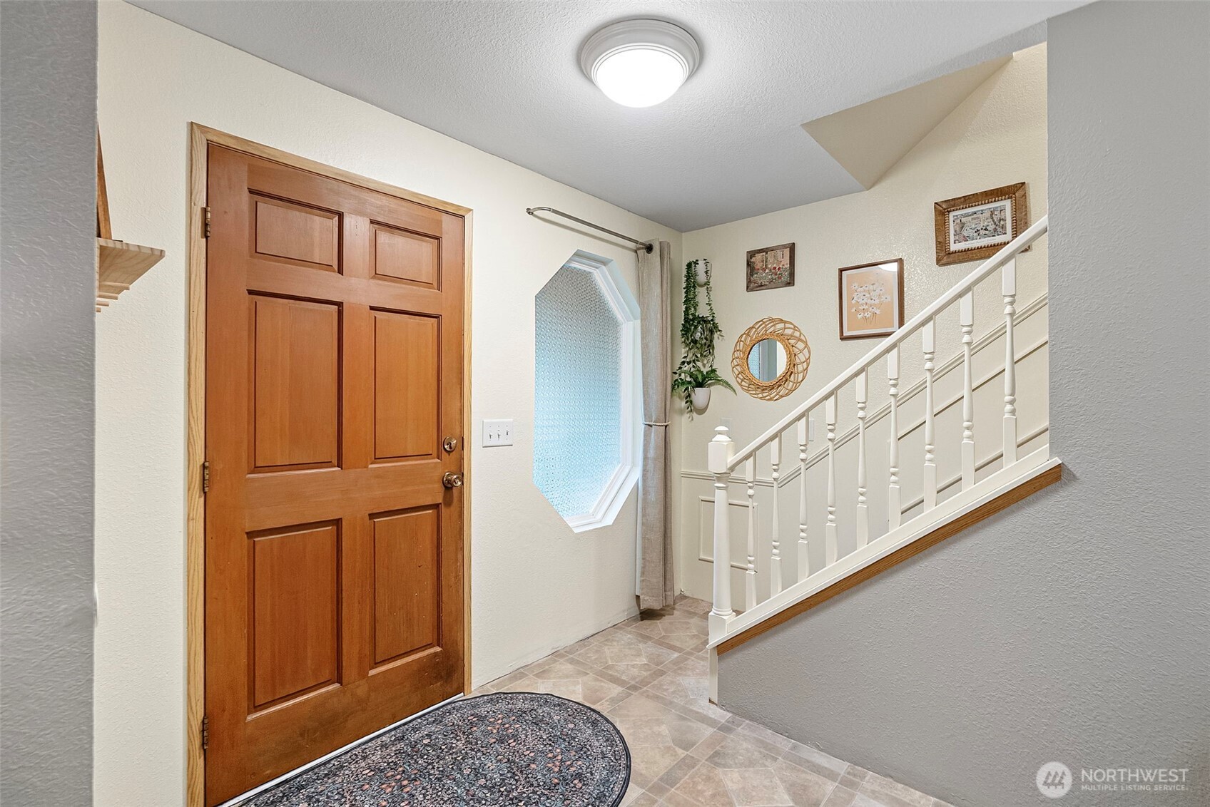 8220 Lariat Trail NW, Bremerton, WA 98311