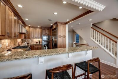 3312 Beach Drive SW, Seattle, WA 98116-2616 - Photo 11
