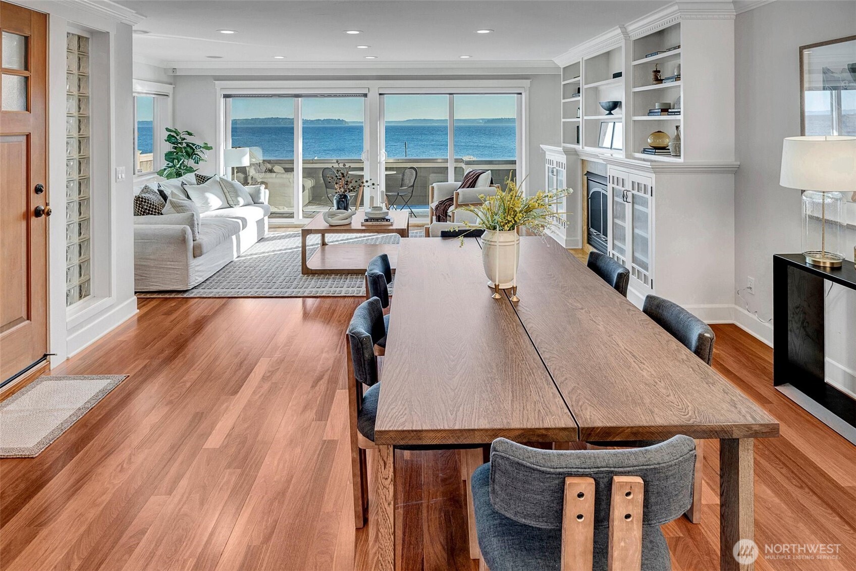 3312 Beach Drive SW, Seattle, WA 98116-2616
