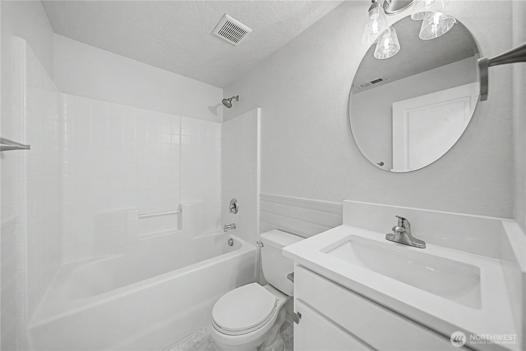 5929 Bluewood Street , West Richland, WA 99353