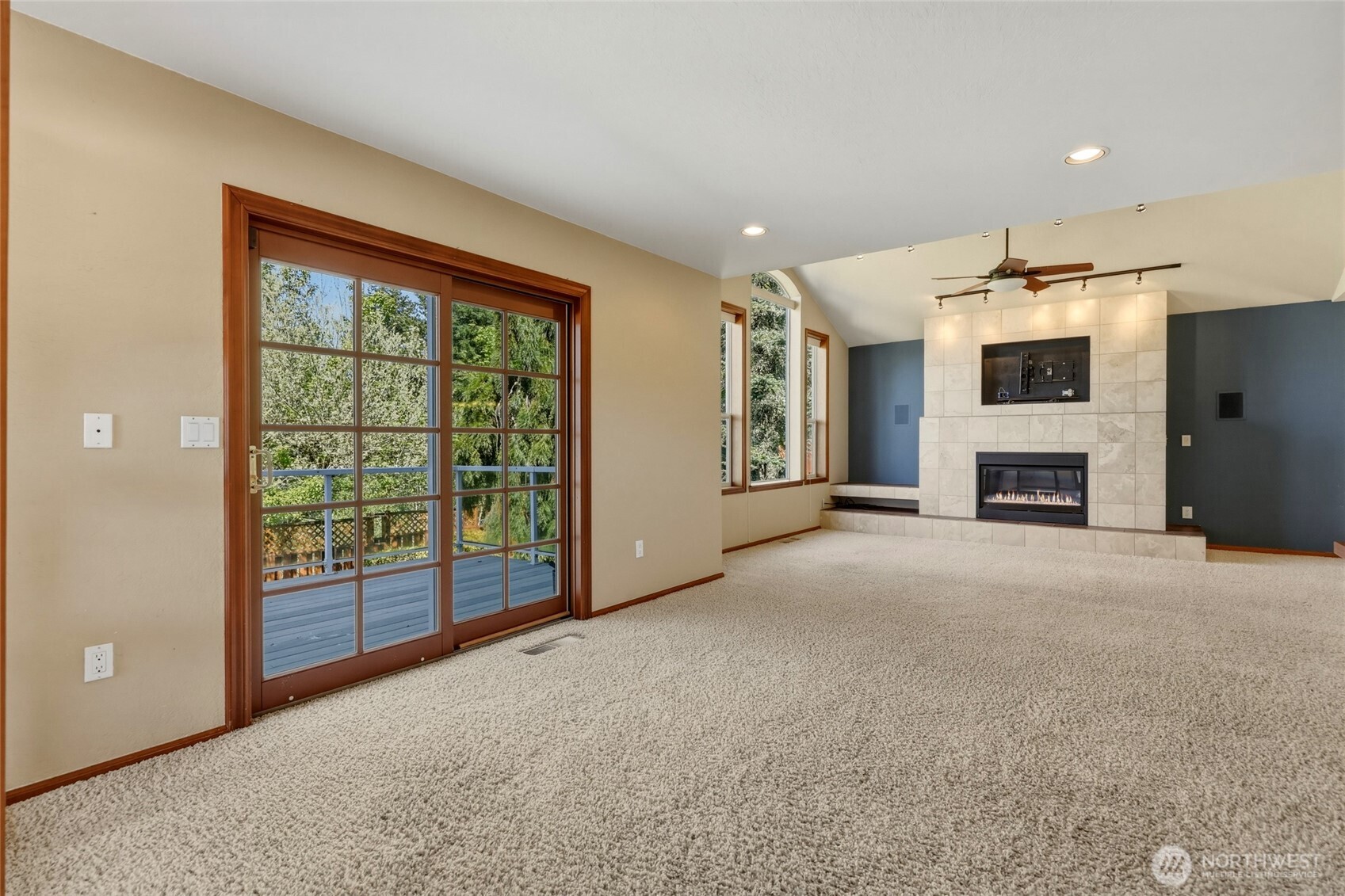 4295 Bush Mountain Drive SW, Tumwater, WA 98512