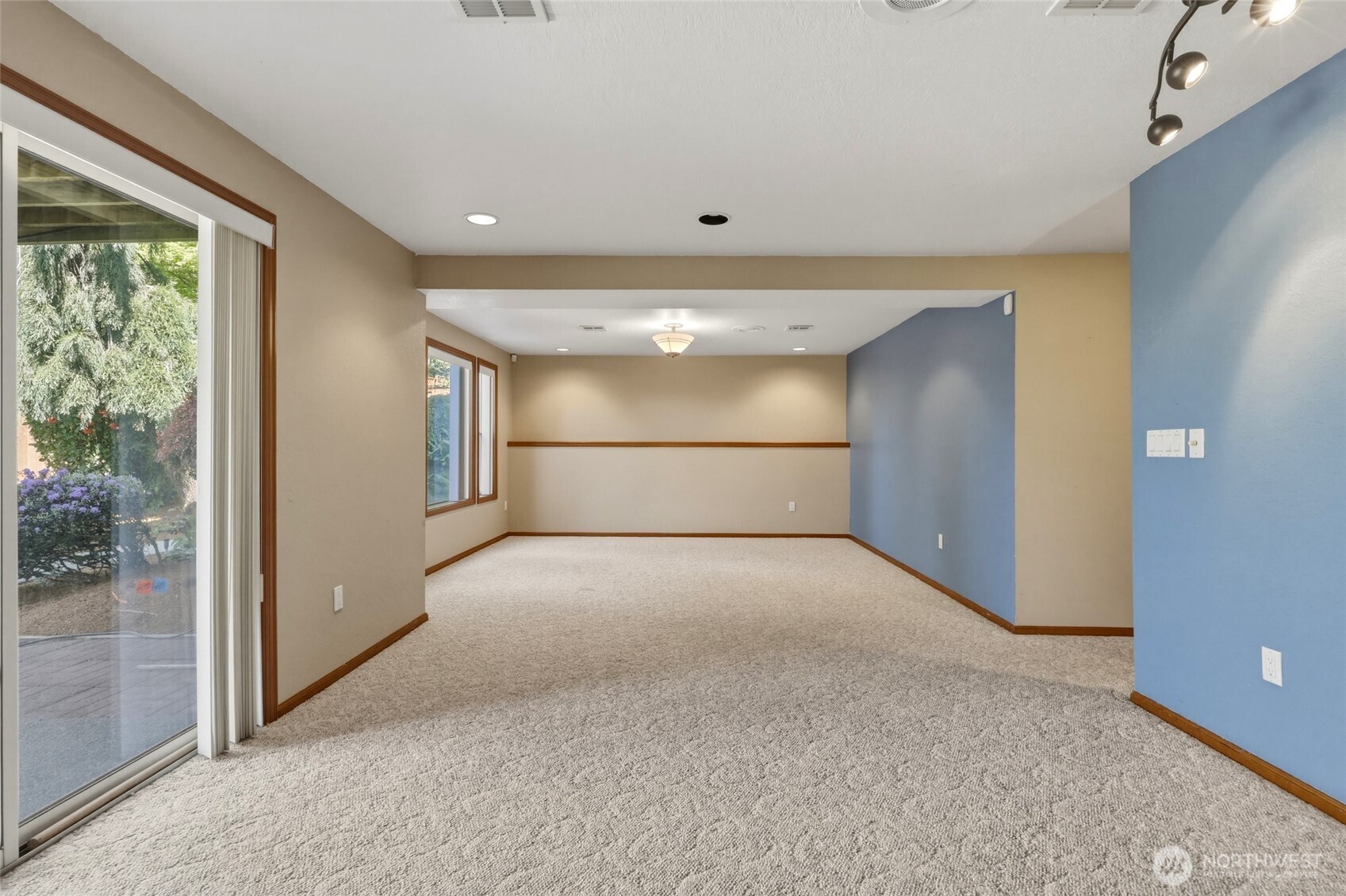 4295 Bush Mountain Drive SW, Tumwater, WA 98512
