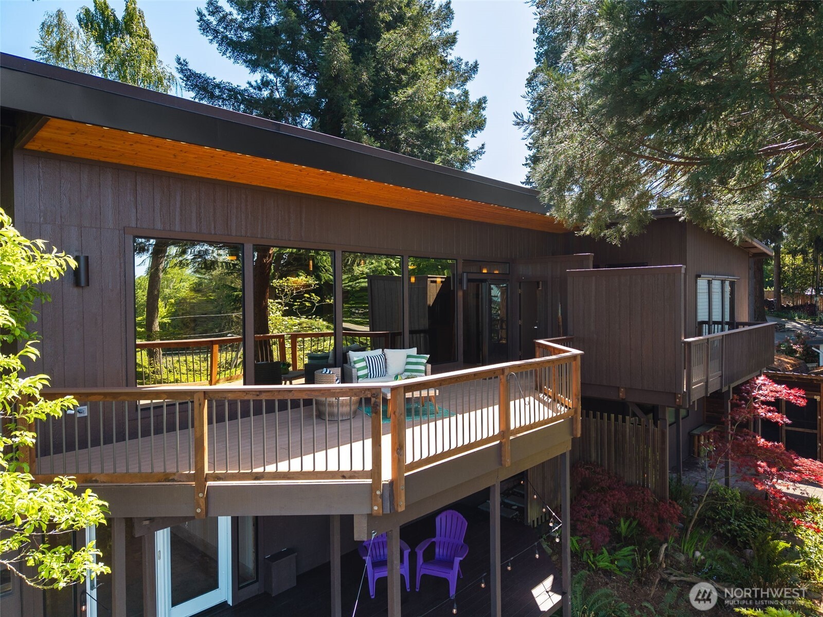 8005 21st Avenue W, University Place, WA 98466