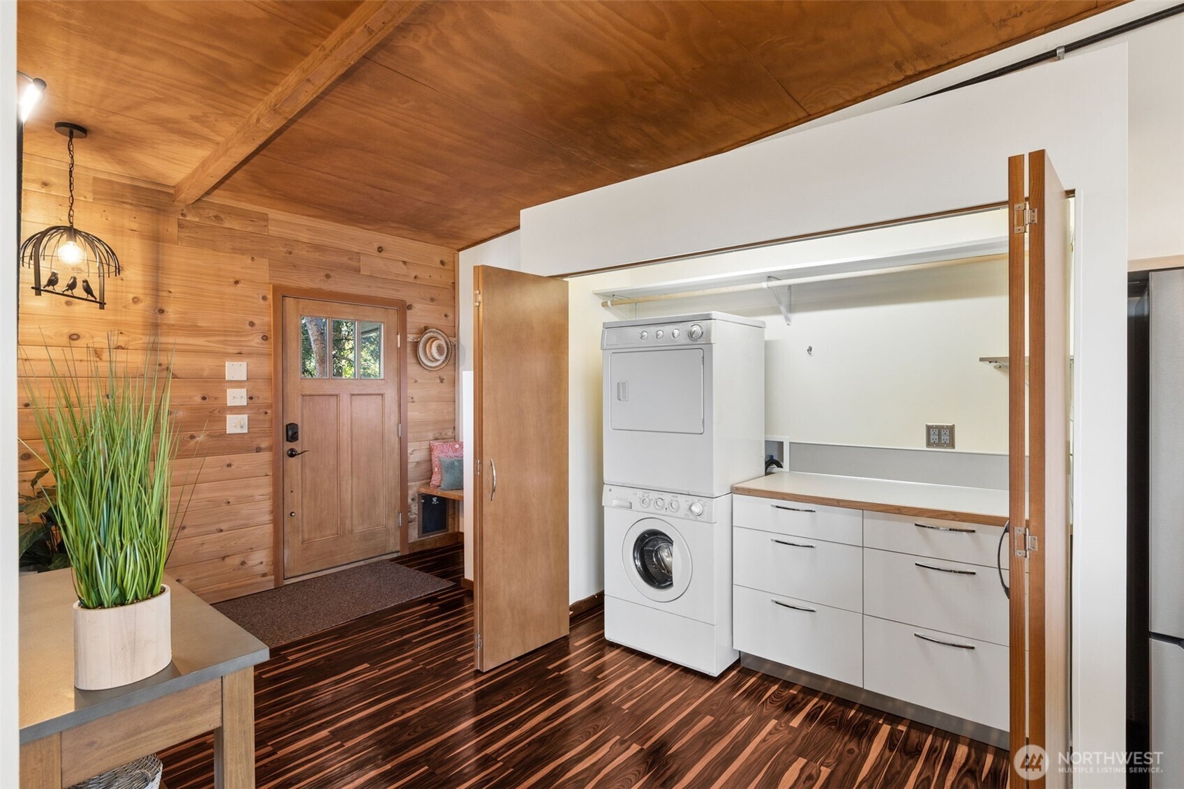 8005 21st Avenue W, University Place, WA 98466