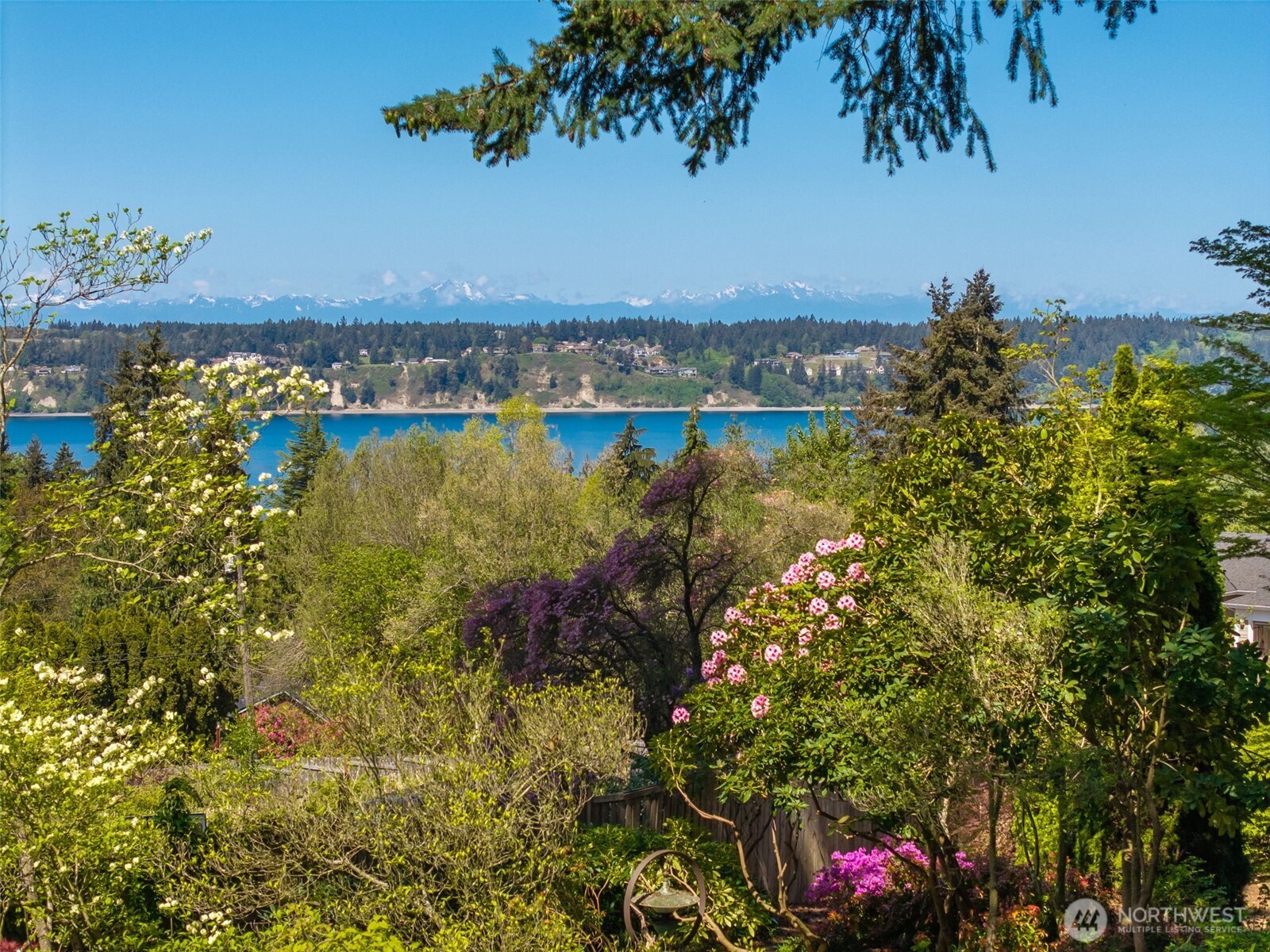 8005 21st Avenue W, University Place, WA 98466