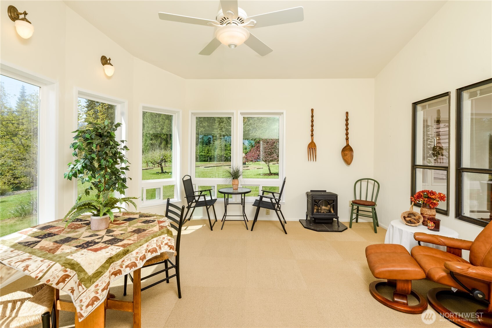 135 Rebel Lane , Port Angeles, WA 98362