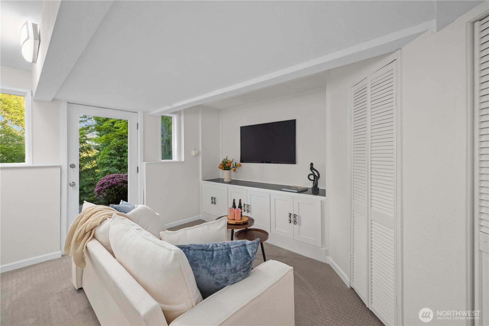 4290 Shoreclub Drive , Mercer Island, WA 98040
