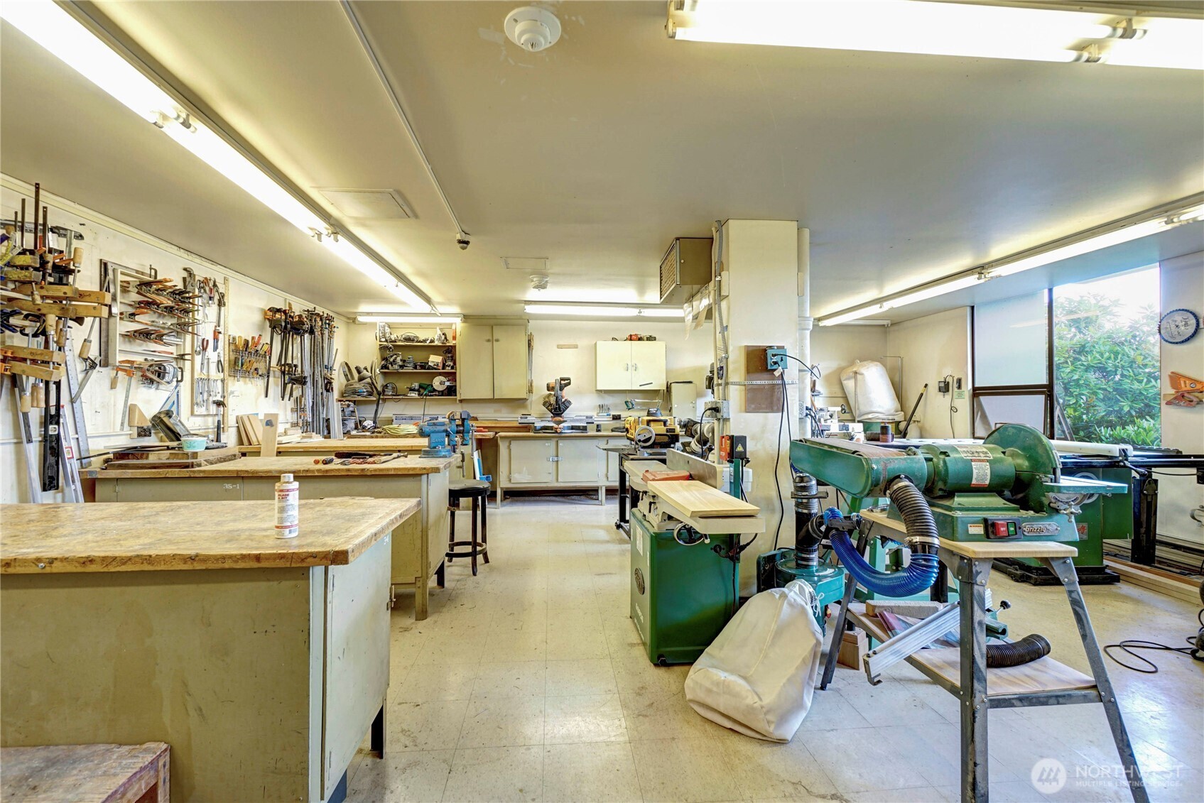 6535 Seaview Avenue NW #409B, Seattle, WA 98117