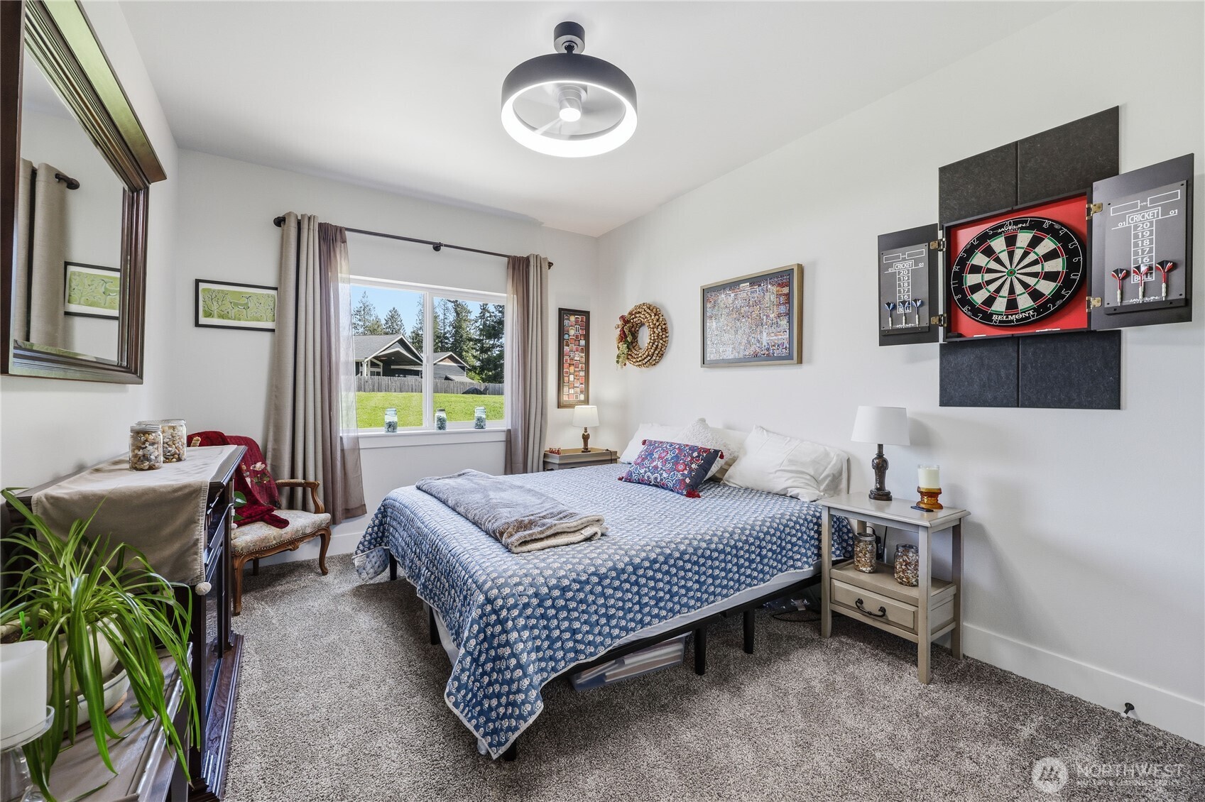 38603 Benchmark Avenue NE, Hansville, WA 98340