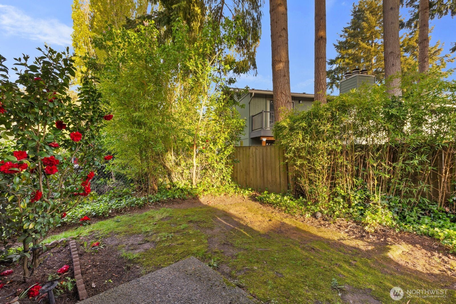 8017 NE 177th Court #504, Kenmore, WA 98028
