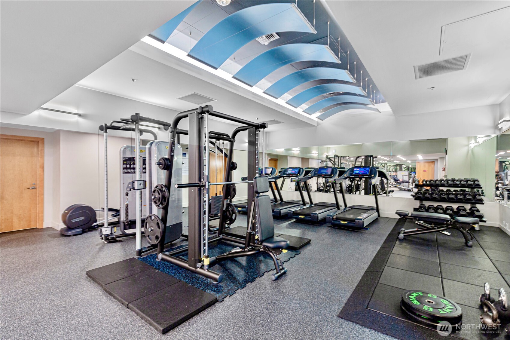 10620 NE 9th Place #TH-6, Bellevue, WA 98004