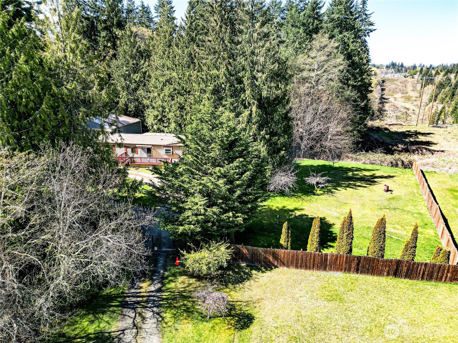 106 S Jensen Road , Port Angeles, WA 98362