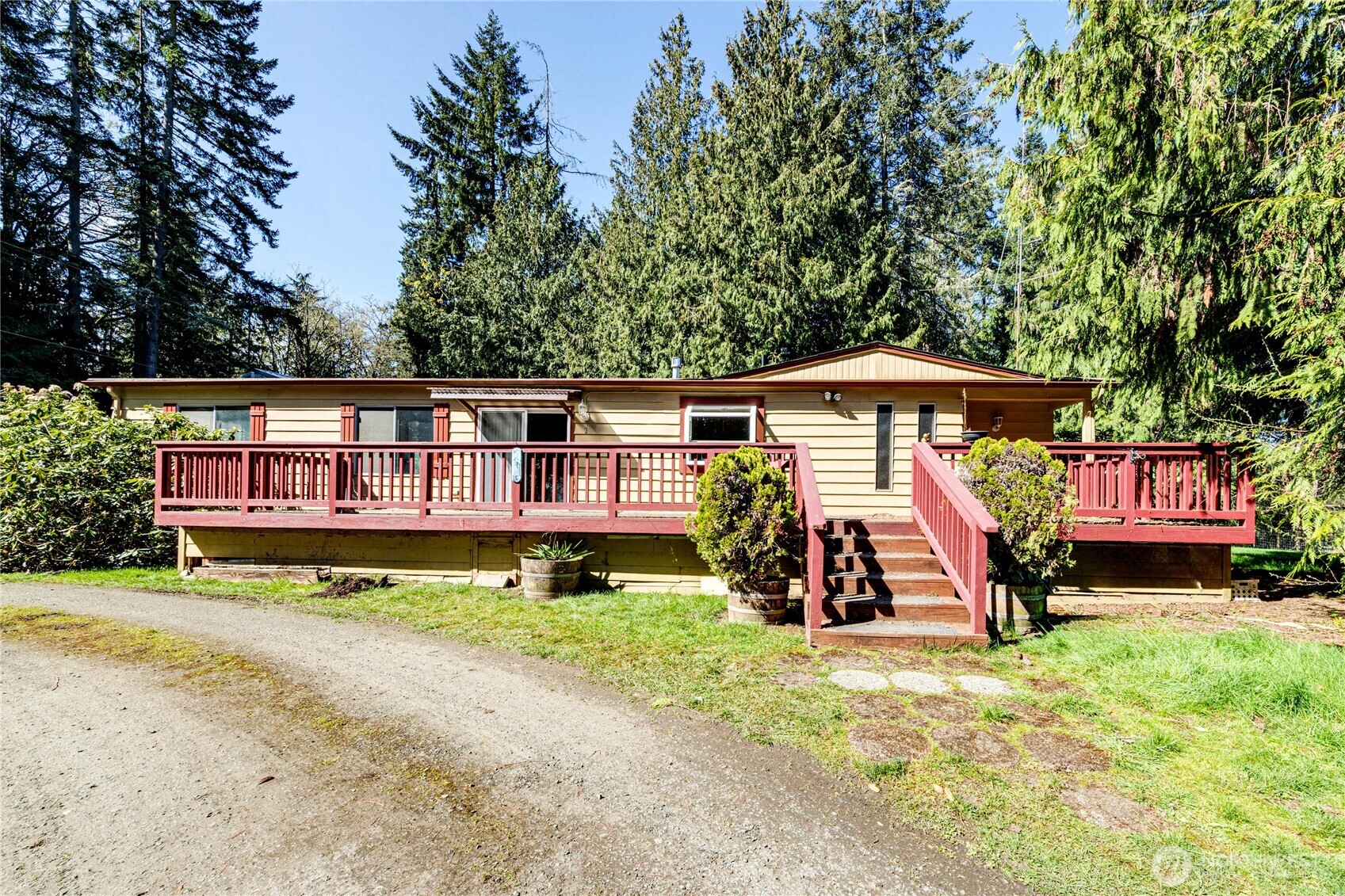 106 S Jensen Road , Port Angeles, WA 98362
