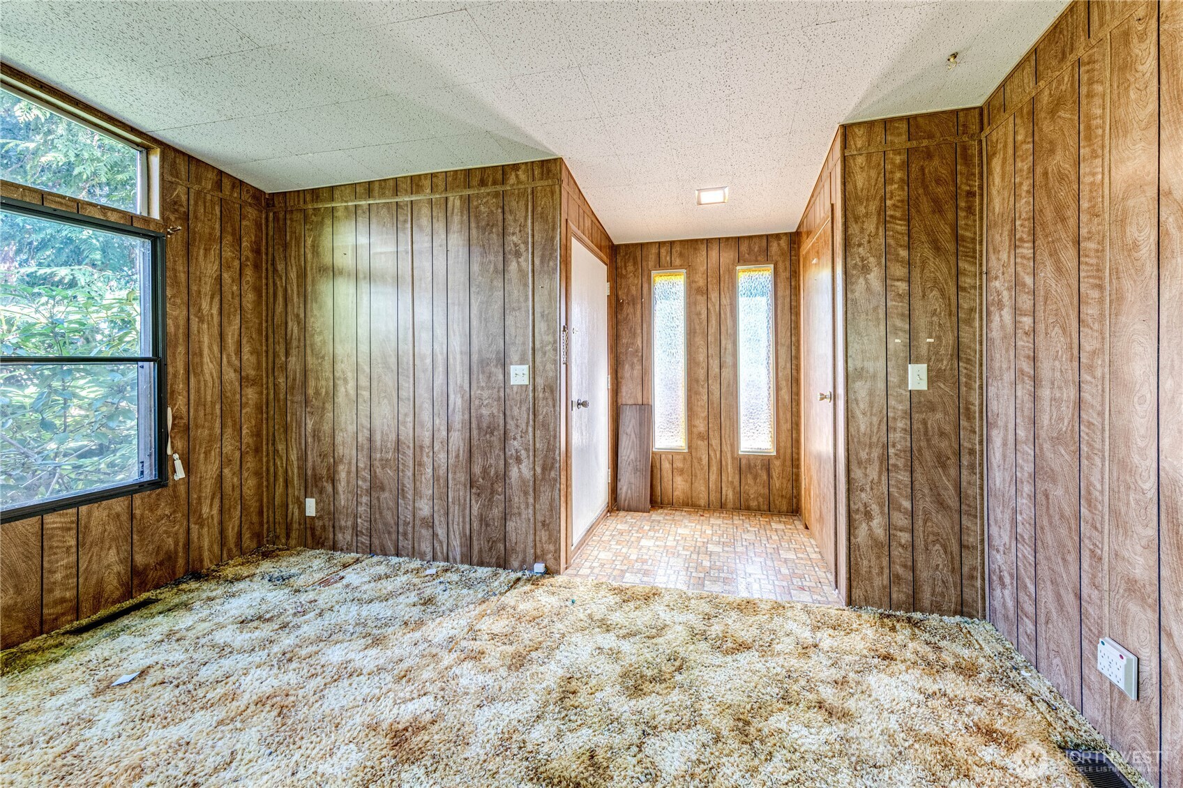 106 S Jensen Road , Port Angeles, WA 98362