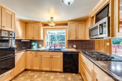 106 S Jensen Road , Port Angeles, WA 98362 - Photo 9