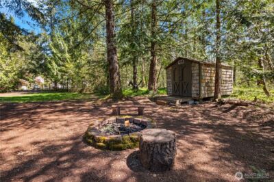 211 N Mount Christie Drive , Hoodsport, WA 98548 - Photo 17