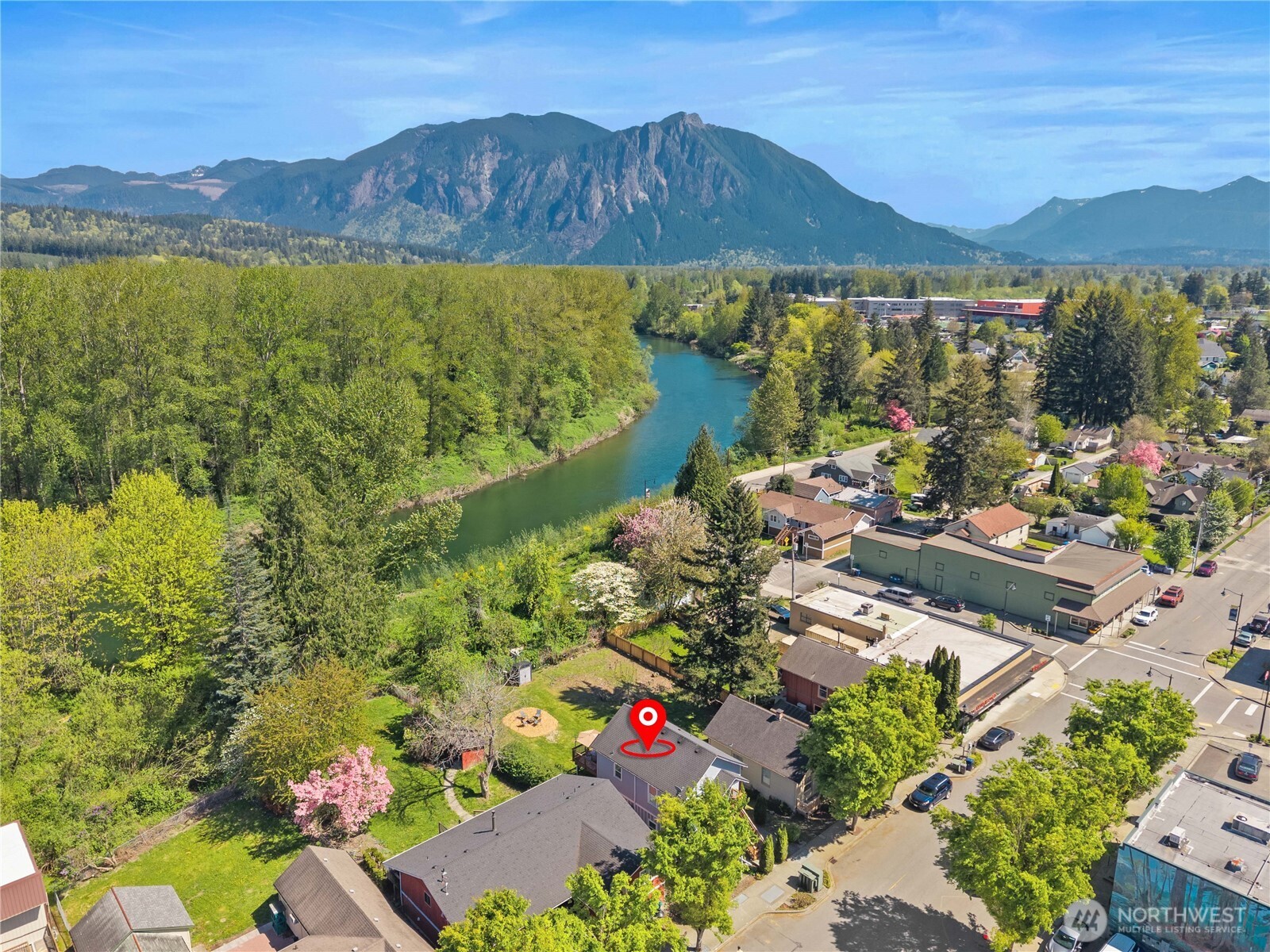8084 Falls Avenue SE, Snoqualmie, WA 98065