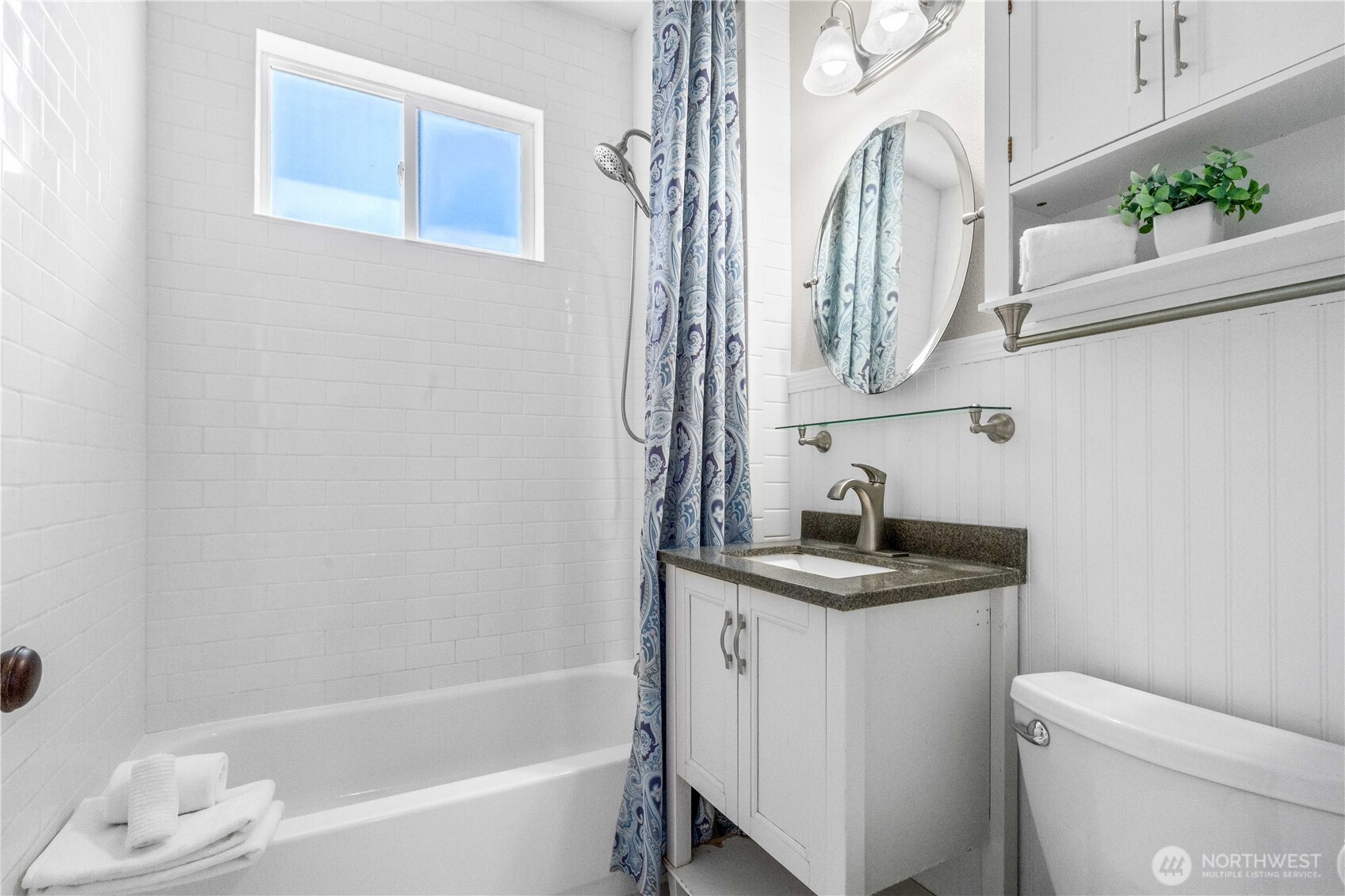 8084 Falls Avenue SE, Snoqualmie, WA 98065