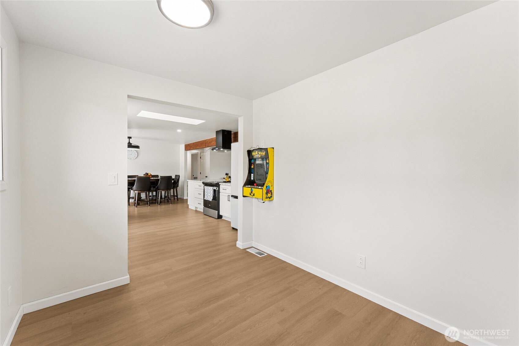 15422 Canyon Road E, Puyallup, WA 98375