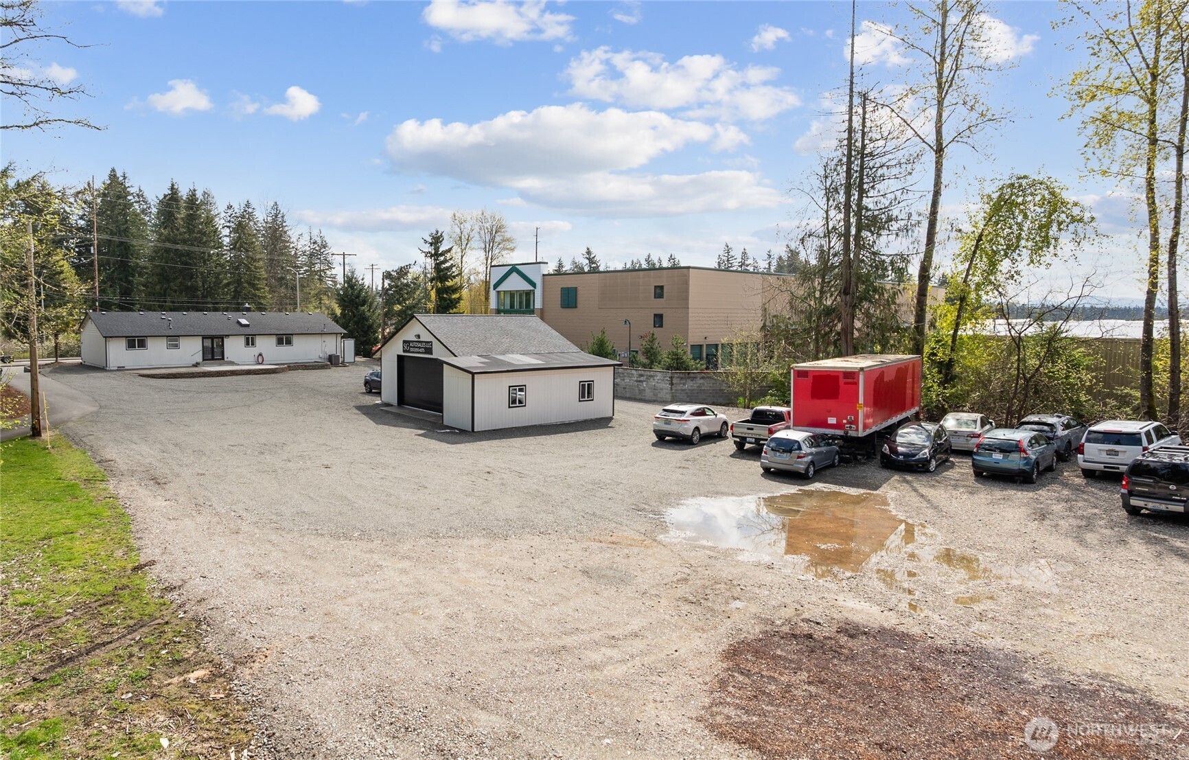 15422 Canyon Road E, Puyallup, WA 98375