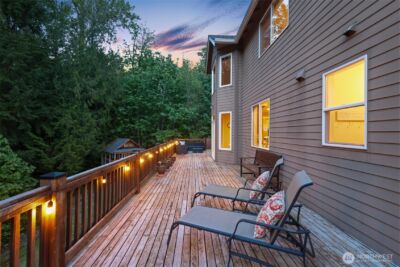 25846 NE 4th Place , Sammamish, WA 98074 - Photo 13